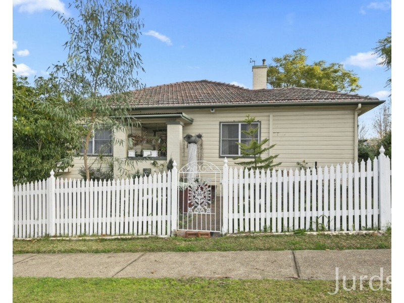 13 View Street, Cessnock NSW 2325