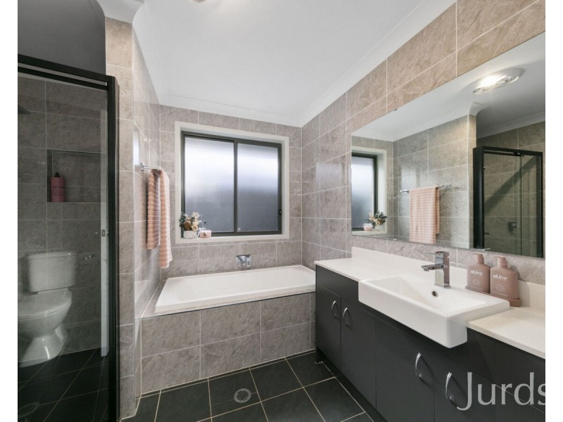 4 Dianella Crescent, Paxton NSW 2325