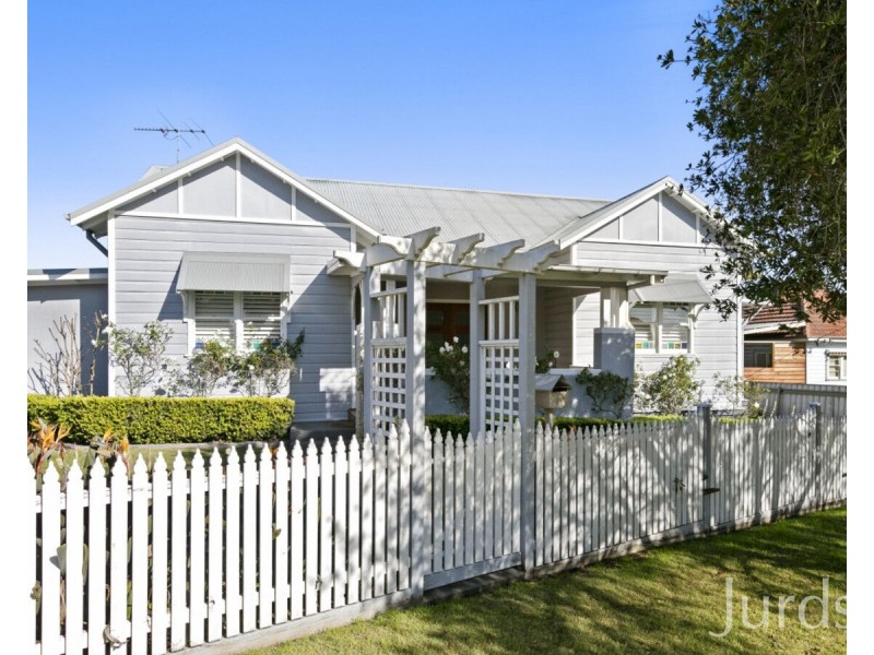 19 Halcyon Street, Cessnock NSW 2325