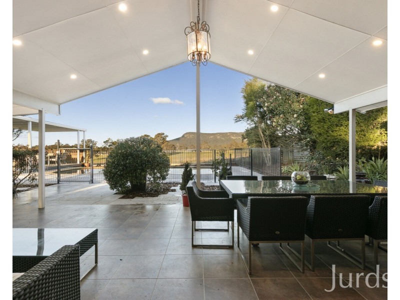 295 Swans Lane, Quorrobolong NSW 2325
