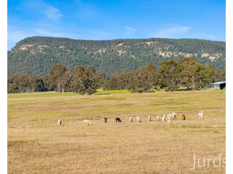 295 Swans Lane, Quorrobolong NSW 2325