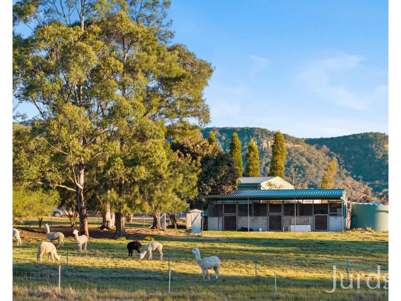 295 Swans Lane, Quorrobolong NSW 2325