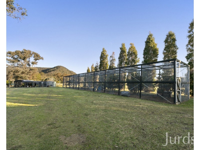 295 Swans Lane, Quorrobolong NSW 2325