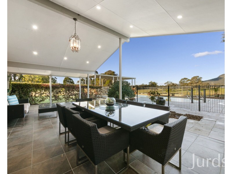 295 Swans Lane, Quorrobolong NSW 2325