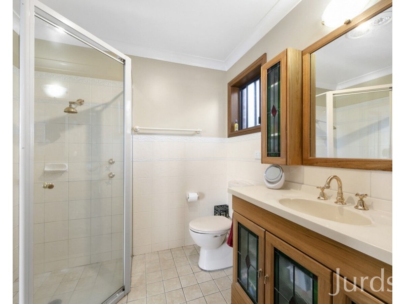 295 Swans Lane, Quorrobolong NSW 2325