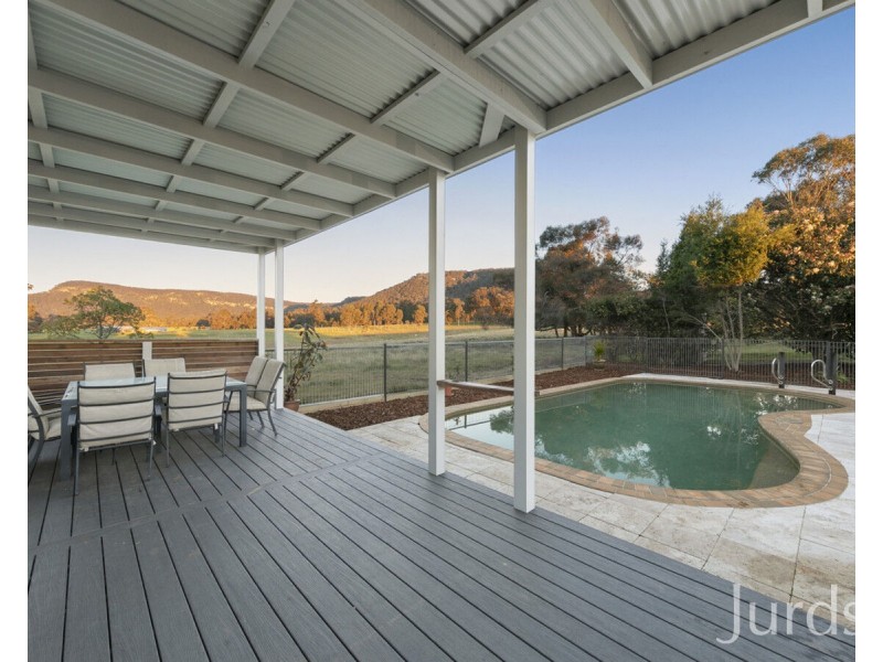 295 Swans Lane, Quorrobolong NSW 2325