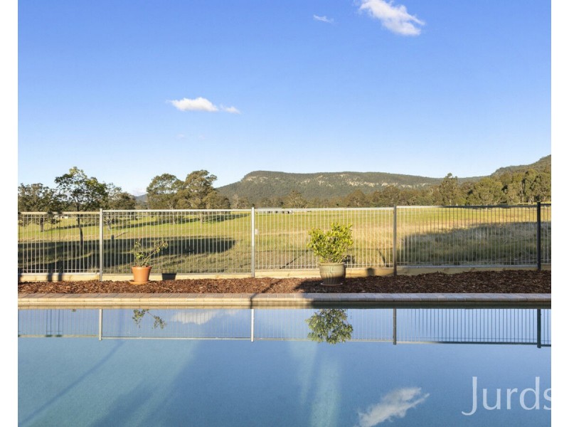 295 Swans Lane, Quorrobolong NSW 2325