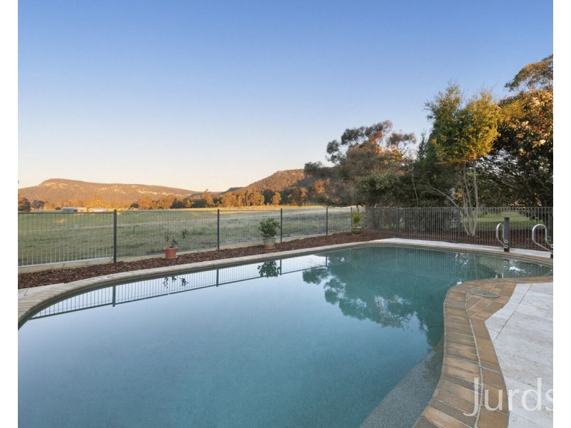 295 Swans Lane, Quorrobolong NSW 2325