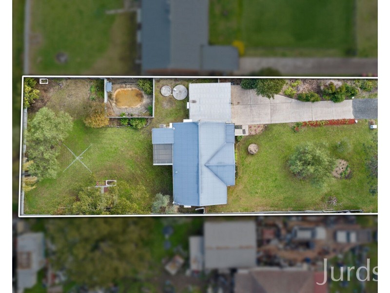 10 Knox Street, Abernethy NSW 2325