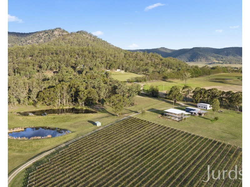 658 Wollombi Road, Broke NSW 2330