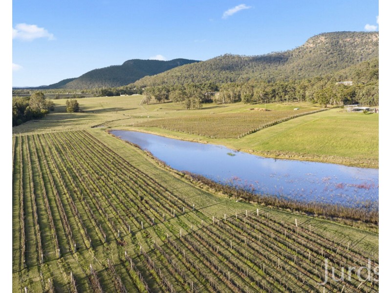 658 Wollombi Road, Broke NSW 2330