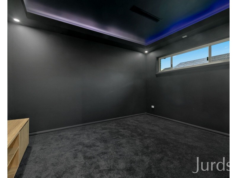 38 Cheetham Crs, North Rothbury NSW 2335