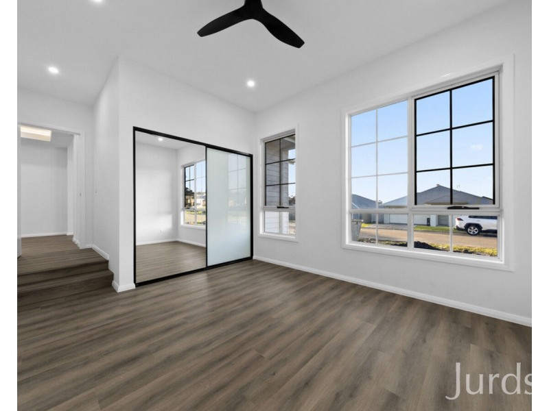 38 Cheetham Crs, North Rothbury NSW 2335