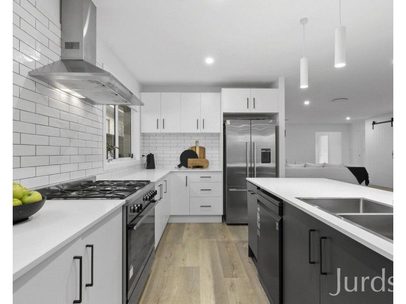 13 Portrush Avenue, Cessnock NSW 2325