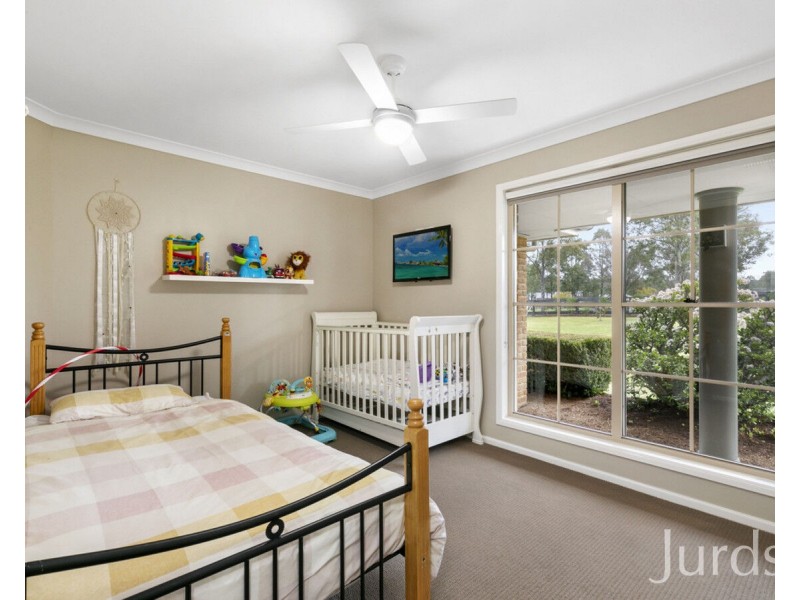 4 She Oak Close, Windella NSW 2320