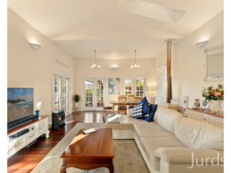 27 Regent Street, Cessnock NSW 2325