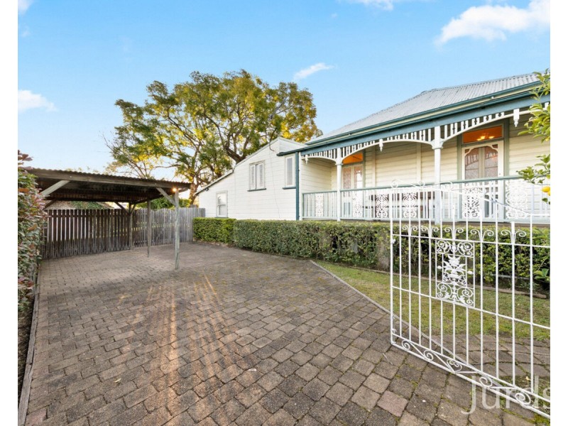 27 Regent Street, Cessnock NSW 2325