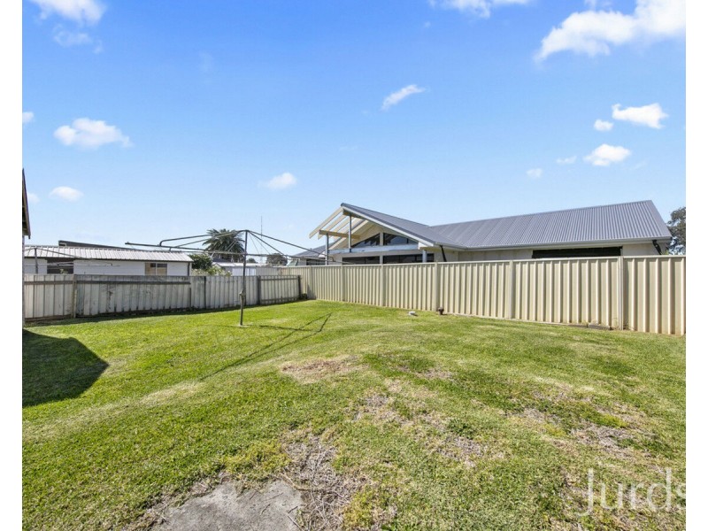 65 Wollombi Road, Cessnock NSW 2325