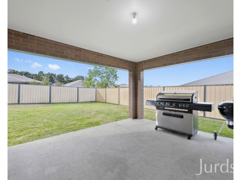 22 Trebbiano Drive, Cessnock NSW 2325