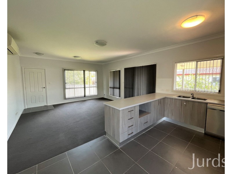 17a Desmond Street, Cessnock NSW 2325