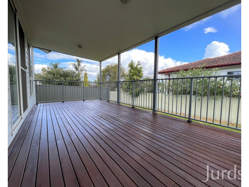 17a Desmond Street, Cessnock NSW 2325
