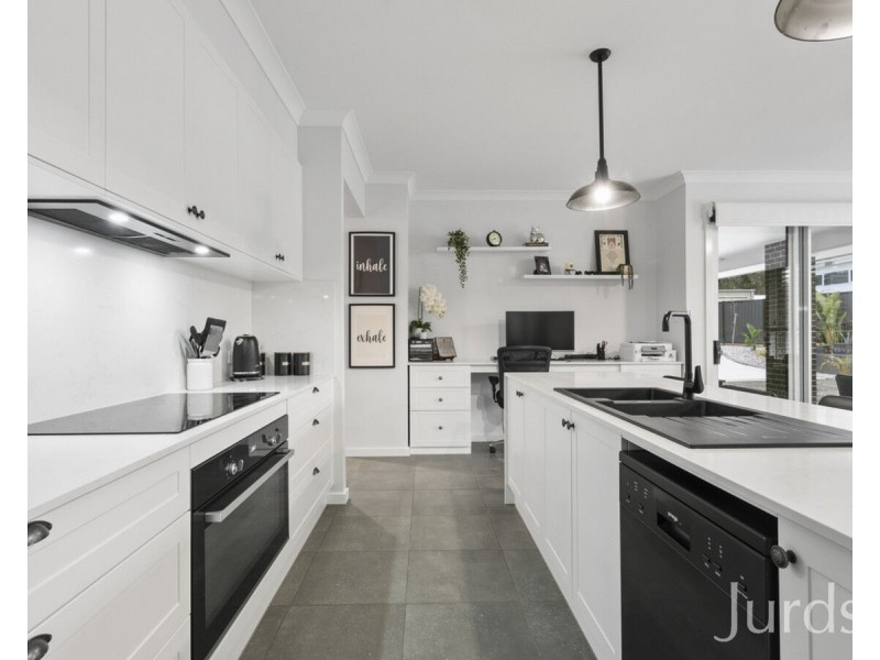 14 Waterfort Close, Bellbird NSW 2325