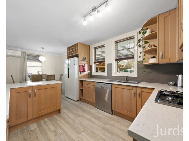 1214 Leggetts Drive, Mount Vincent NSW 2323