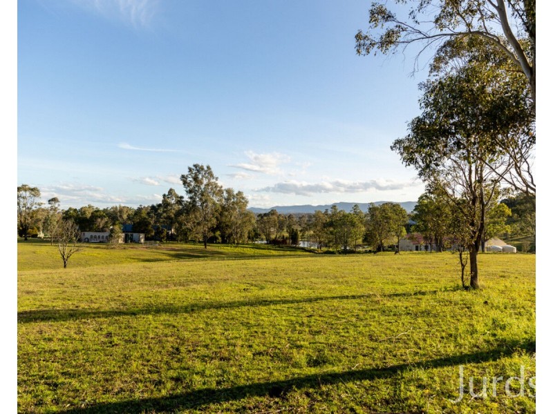 310 Talga Road, Lovedale NSW 2325