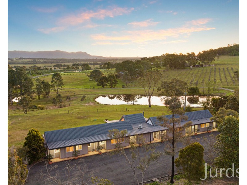 310 Talga Road, Lovedale NSW 2325