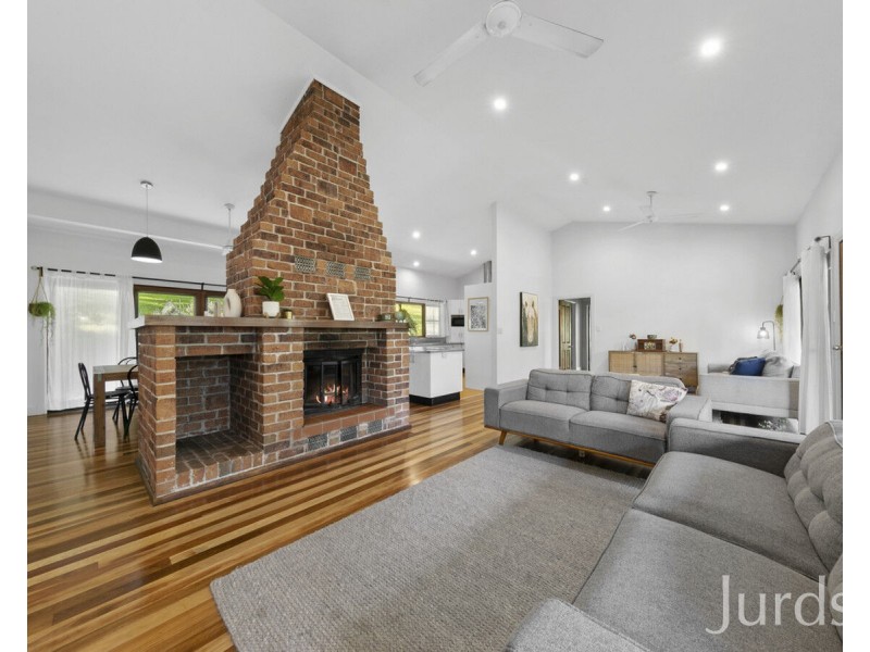 588 Martins Creek Road, Paterson NSW 2421