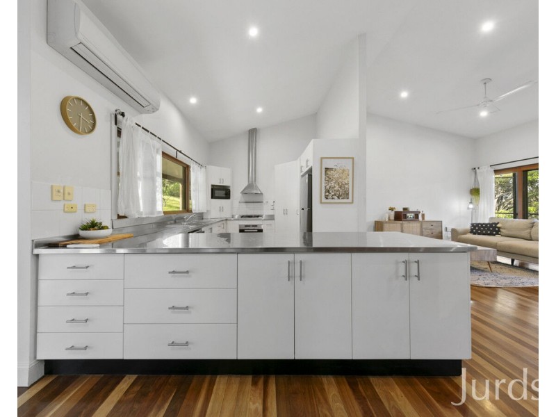 588 Martins Creek Road, Paterson NSW 2421