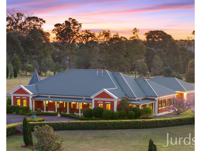 105 Forest Hill Drive, Oakhampton Heights NSW 2320