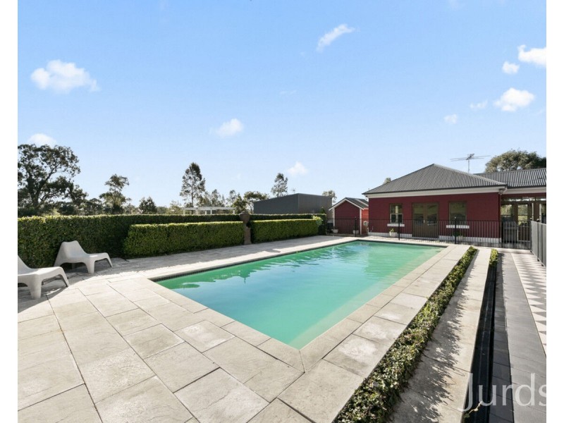 105 Forest Hill Drive, Oakhampton Heights NSW 2320