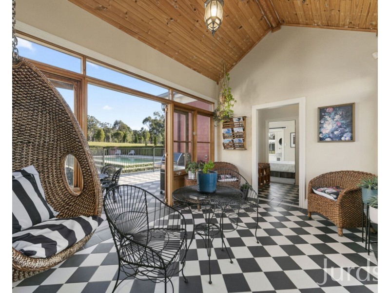 105 Forest Hill Drive, Oakhampton Heights NSW 2320