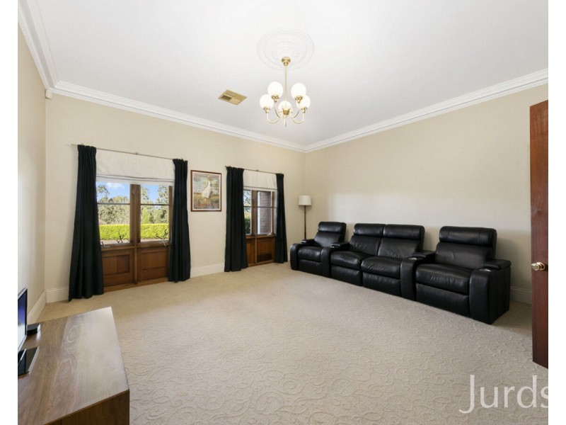 105 Forest Hill Drive, Oakhampton Heights NSW 2320