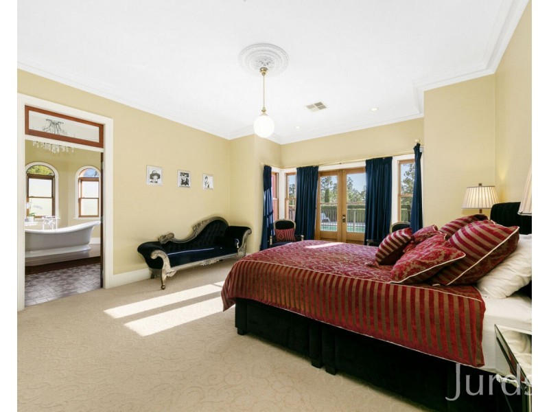 105 Forest Hill Drive, Oakhampton Heights NSW 2320