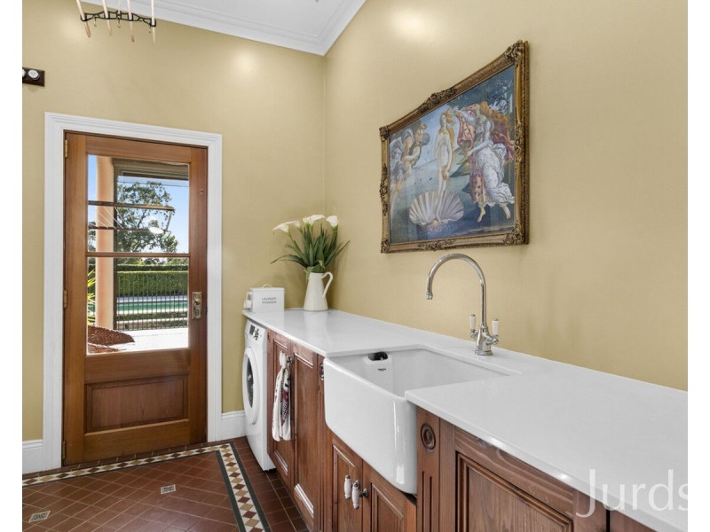 105 Forest Hill Drive, Oakhampton Heights NSW 2320