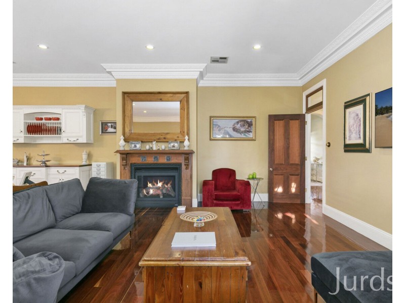 105 Forest Hill Drive, Oakhampton Heights NSW 2320