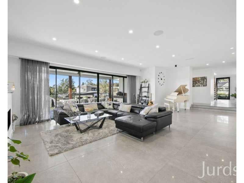 22 Paperbark Drive, Pokolbin NSW 2320