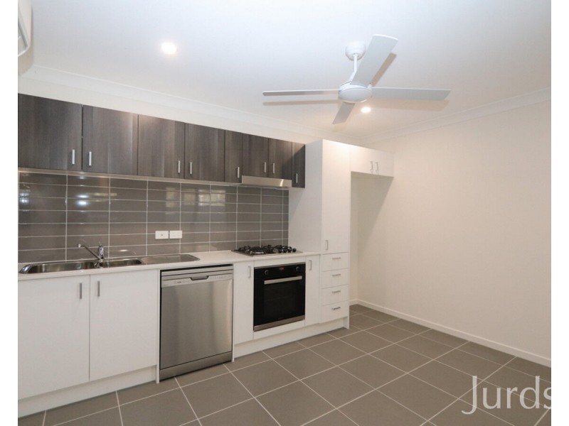 2/21 Wetland View Drive, Cessnock NSW 2325