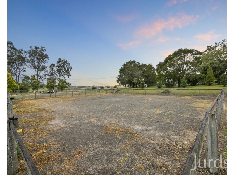 49 Windermere Road, Lochinvar NSW 2321