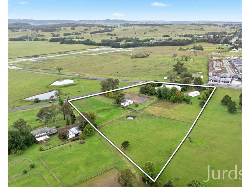 49 Windermere Road, Lochinvar NSW 2321