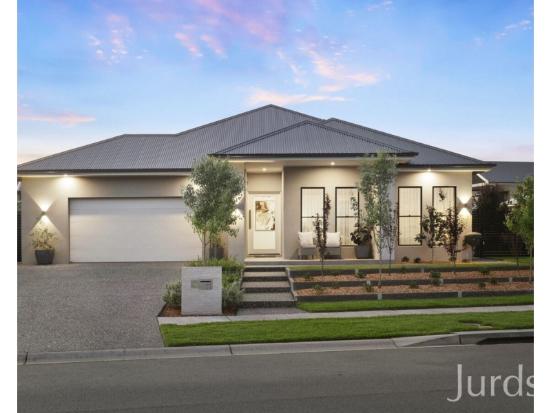 11 Tooze Circuit, North Rothbury NSW 2335