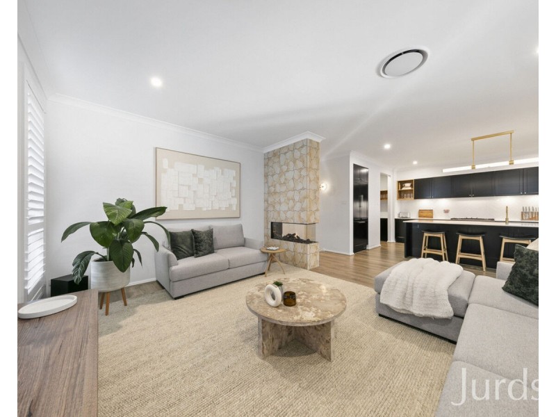 11 Tooze Circuit, North Rothbury NSW 2335