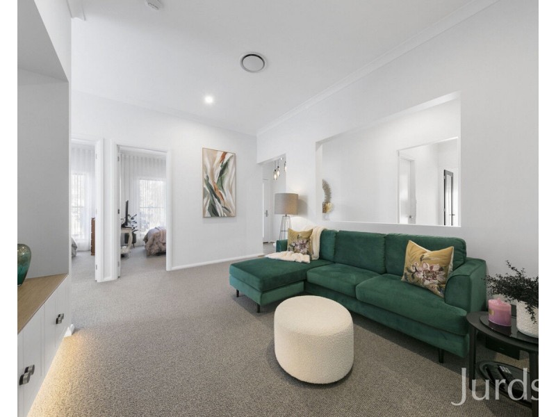 11 Tooze Circuit, North Rothbury NSW 2335