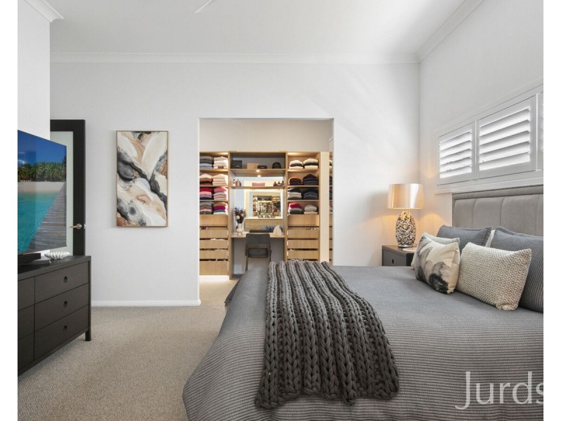 11 Tooze Circuit, North Rothbury NSW 2335