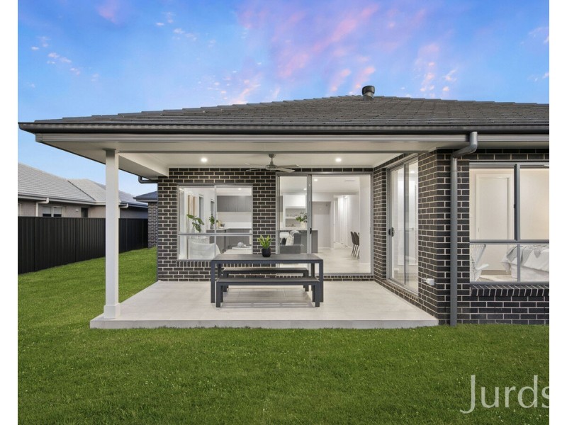 16 (Lot 910) Sebonack Street, Heddon Greta NSW 2321
