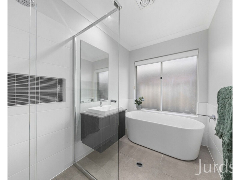20 Sebonack Street, Heddon Greta NSW 2321