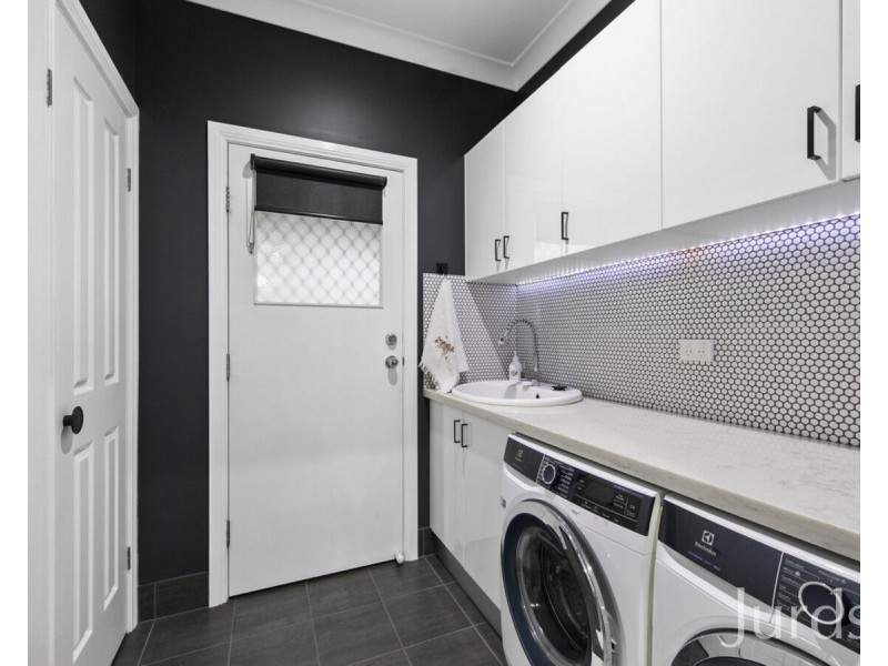 30-32 Wollombi Road, Millfield NSW 2325