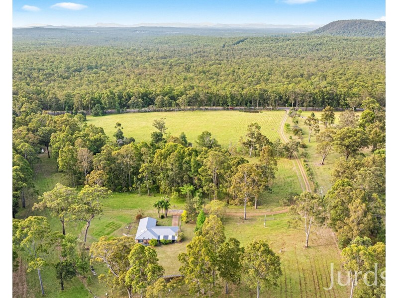 370 Lake Road, Elrington NSW 2325